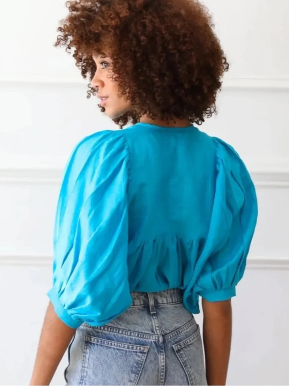 Mille | Women’s Teal Blue Linen Thalia V-Neck Tassel Tie Puff Sleeve Peasant Top